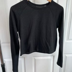 Cropped long sleeve